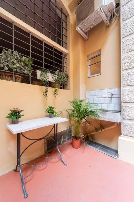 Central And Cozy Loft With Courtyard Bolonha Exterior foto